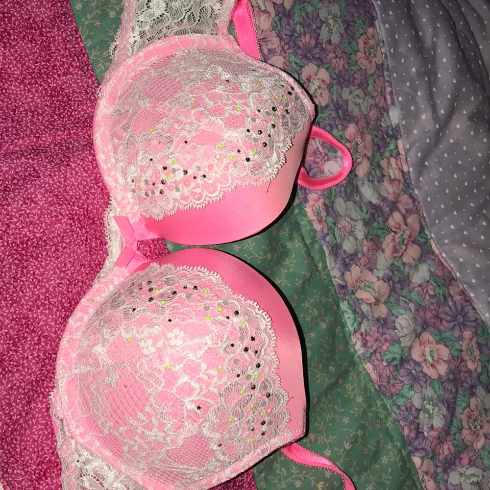VS bra